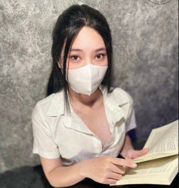ครูมีความสุขสำหรับนักเรียนที่จะสนับสนุนการสอบ