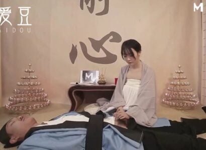 การต่อสู้ที่ยอดเยี่ยมกับแม่ชีที่มีเสน่ห์