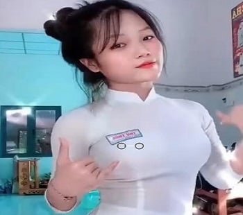 นักเรียนมัธยมปลายชอบสำรวจร่างกาย