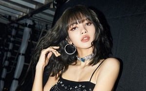 ลิซ่าแบล็กสีชมพูตัวที่สองถูกเปิดเผยคลิปที่ใกล้ชิดกับผู้ชายแปลก ๆ