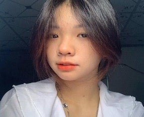 Van Anh แสดงเสน่ห์ที่น่าสนใจ